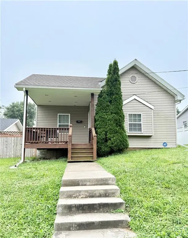 1831 Oneida Street, Lexington, MO 64067 - #1