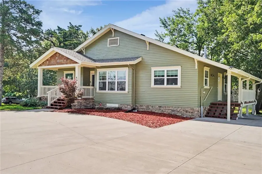403 Baker Street, Baldwin City, KS 66006 - #3