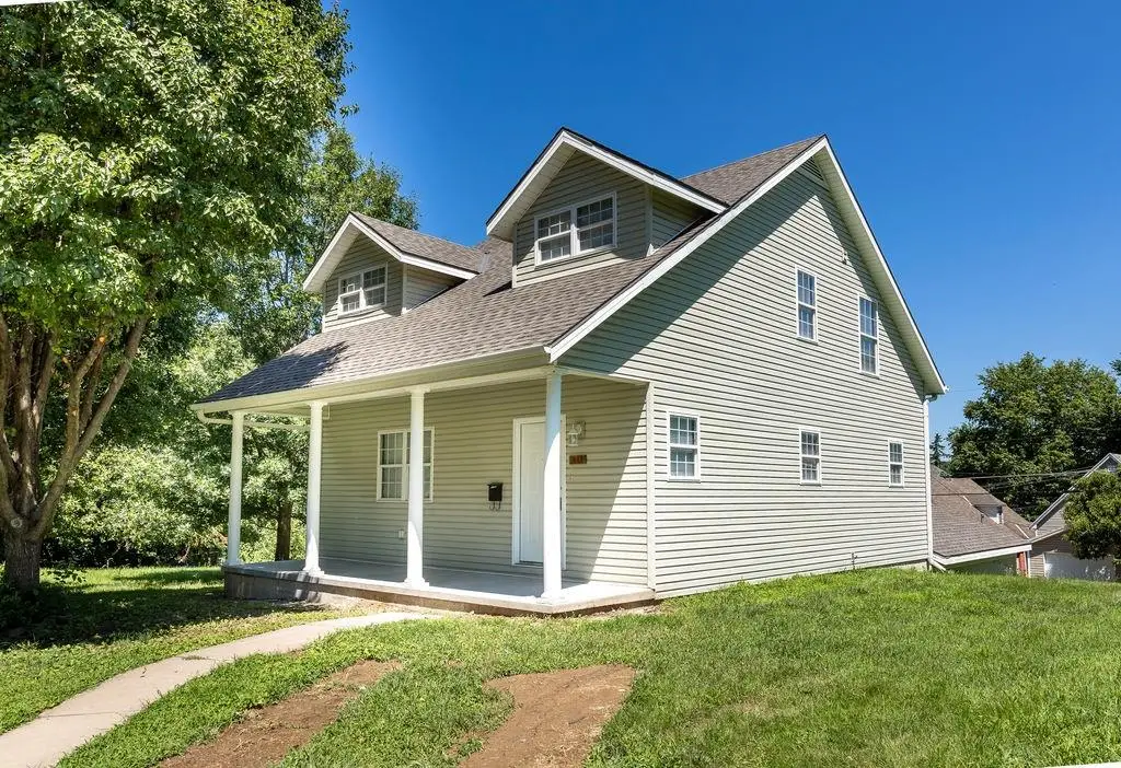 811 Powell Street, Saint Joseph, MO 64501 - #1