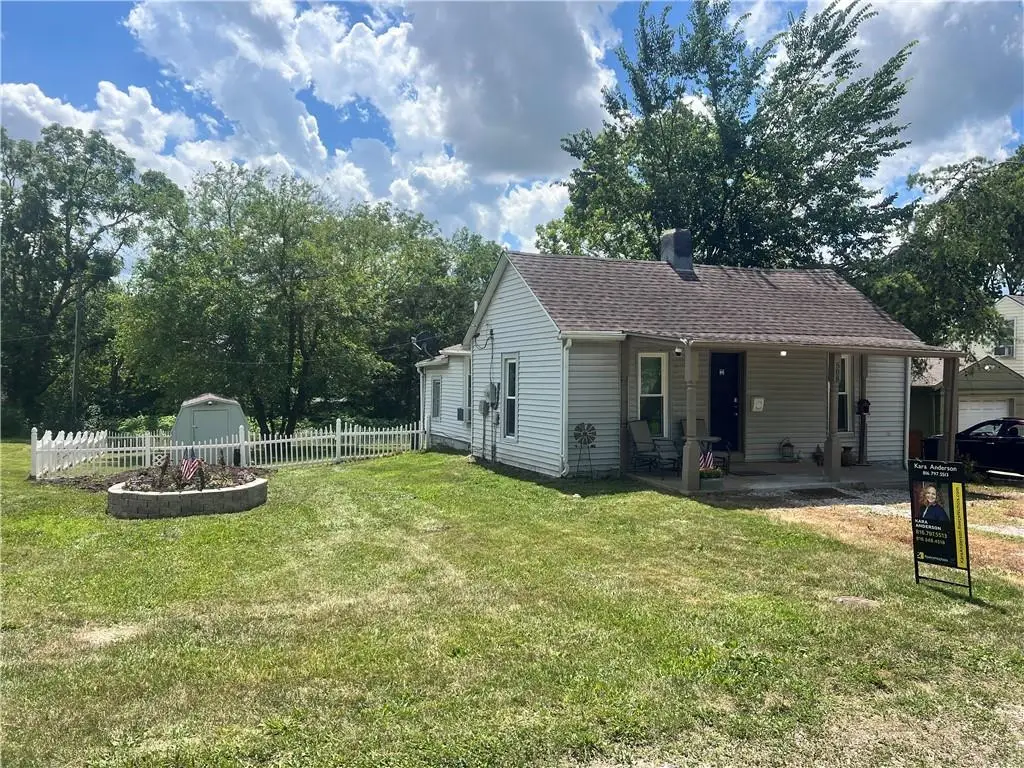 508 3rd Street, Belton, MO 64012 - #1