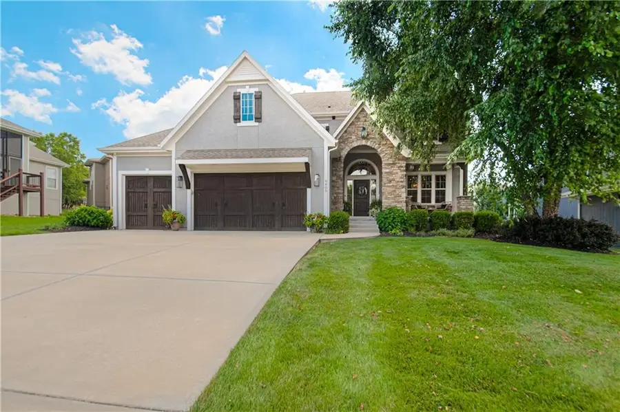 9405 W 163rd Place, Overland Park, KS 66085 - #3