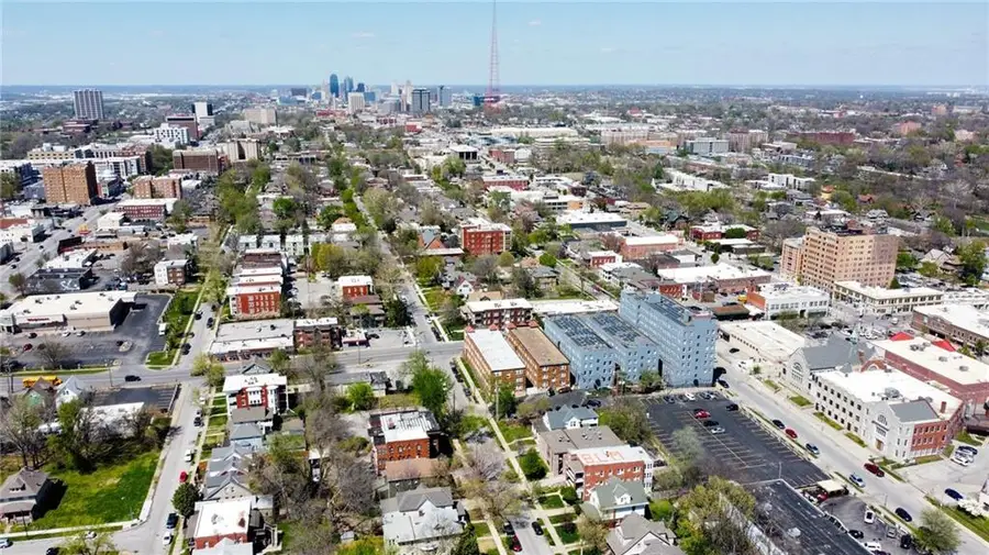 115-119 W 39th Street, Kansas City, MO 64111 - #2