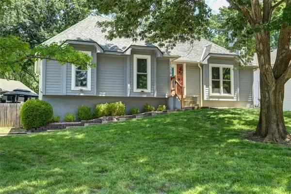 15316 W 122nd Terrace, Olathe, KS 66062