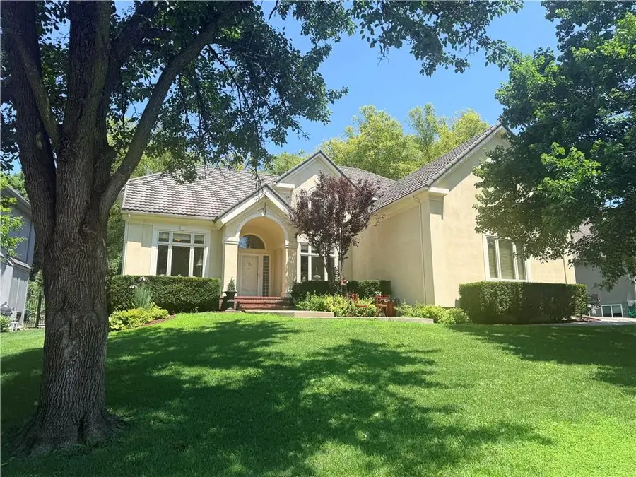 14612 W 50th Street, Shawnee, KS 66216 - #2