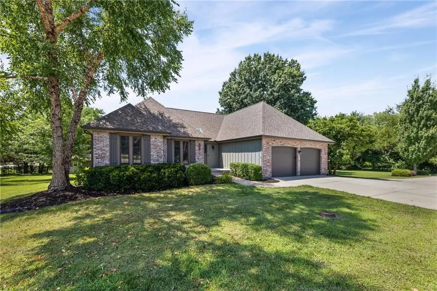 10365 W 159th Street, Overland Park, KS 66221 - #2