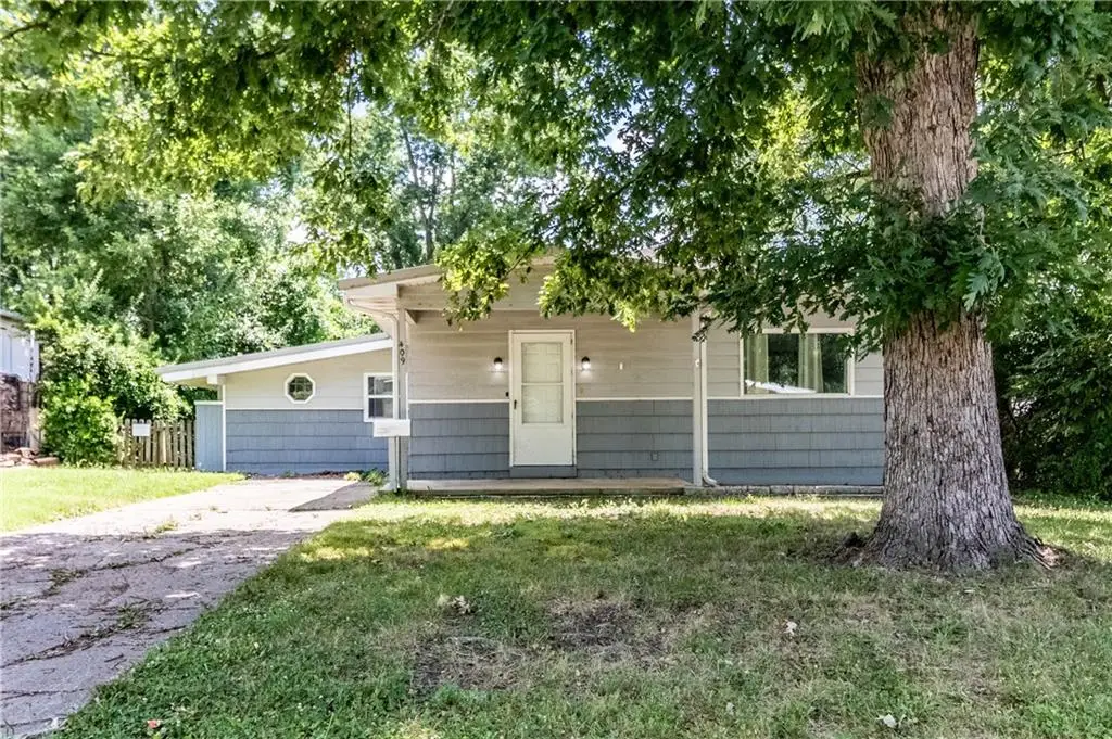 409 8th Street, Warrensburg, MO 64093 - #1