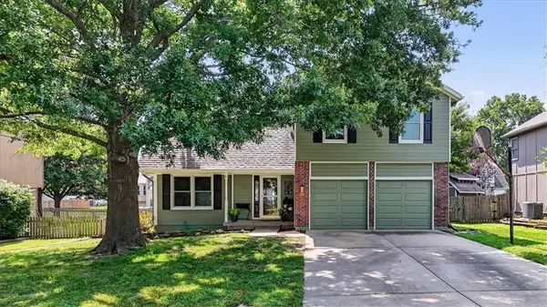 15739 Horton Lane, Overland Park, KS 66223
