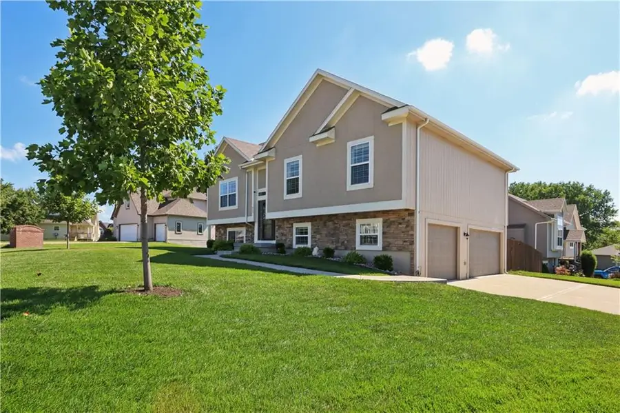 805 Cedar Ridge Drive, Raymore, MO 64083 - #2
