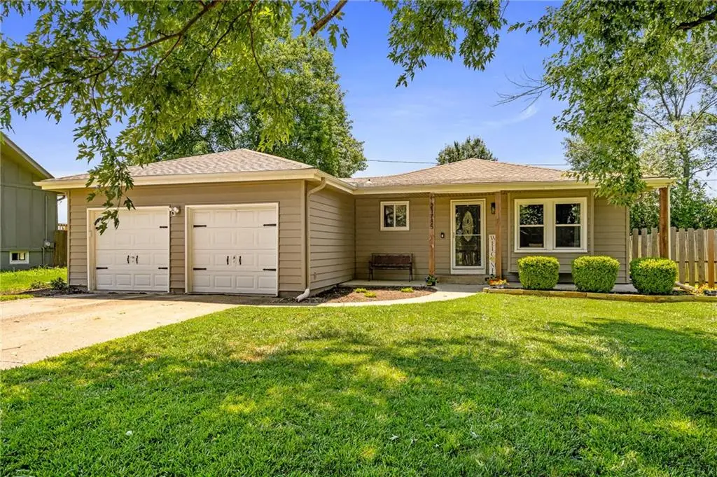 21785 W 179th Street, Olathe, KS 66062 - #1