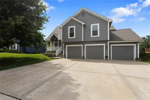 8009 NE 112th Street, Kansas City, MO 64157