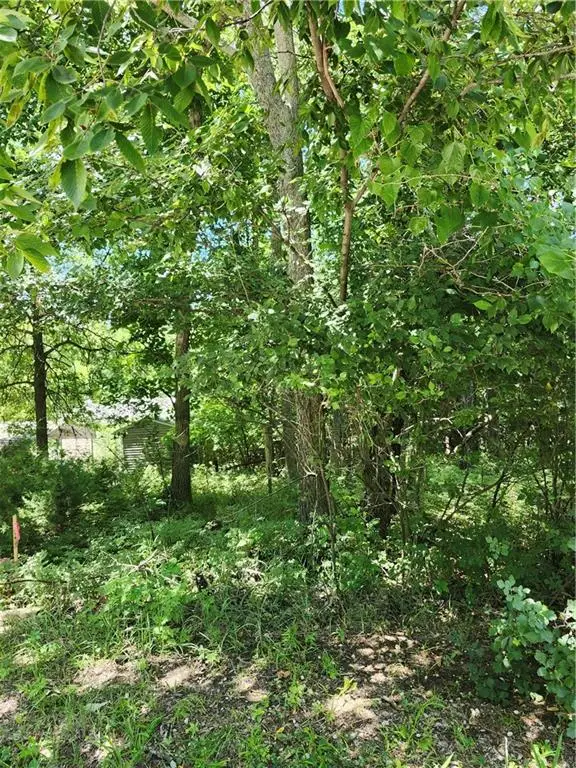 29 N Lakeside Circle, Linn Valley, KS 66040 - #2