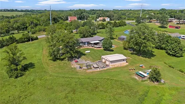 17739 Eisenhower Road, Leavenworth, KS 66048
