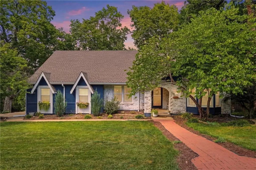 8329 Rosehill Road, Lenexa, KS 66215 - #1
