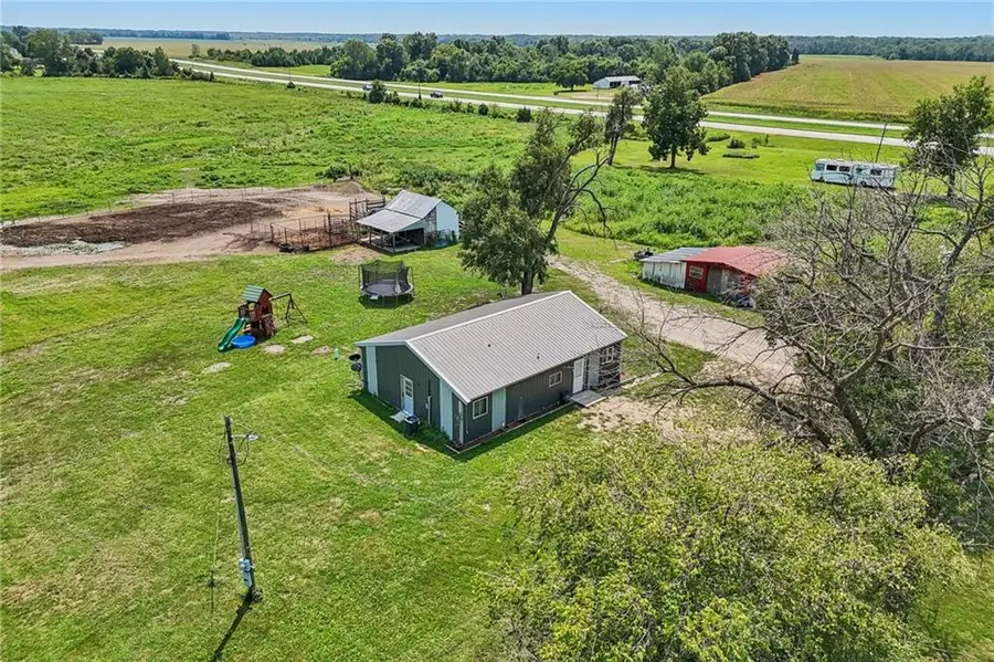 4452 Dd Highway, Urich, MO 64788 - #2