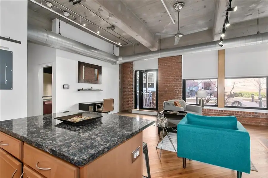 2029 Grand Boulevard #115, Kansas City, MO 64108 - #3