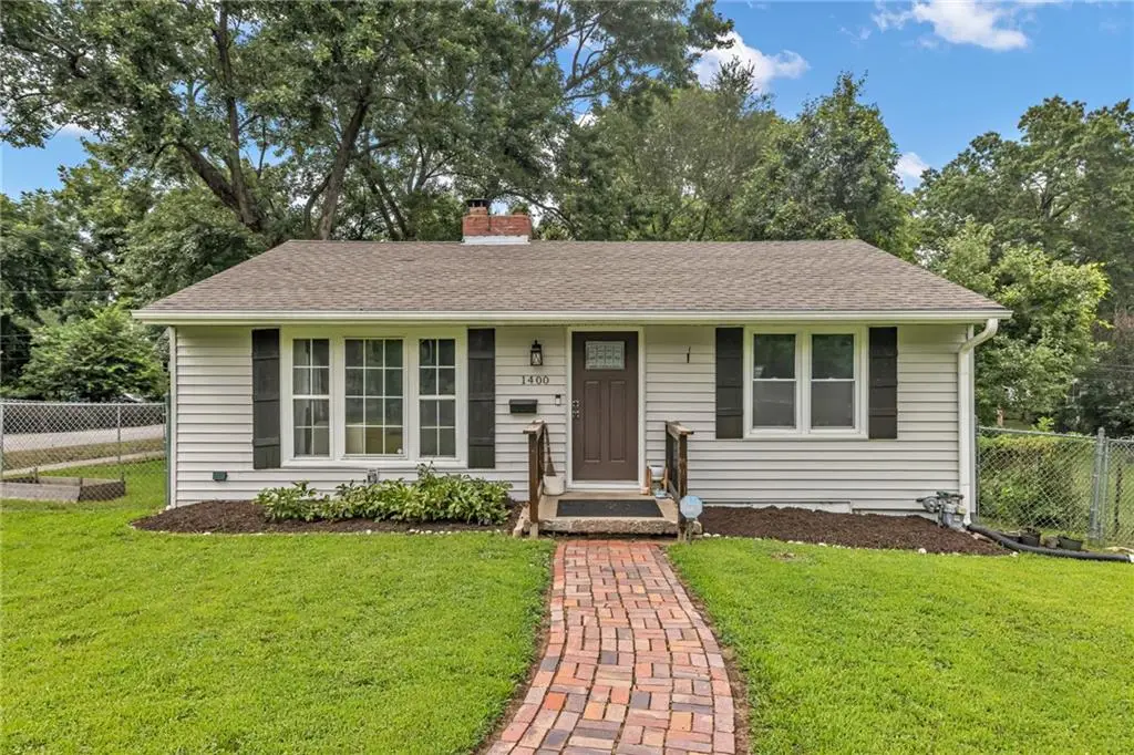 1400 E 76th Terrace, Kansas City, MO 64131 - #1
