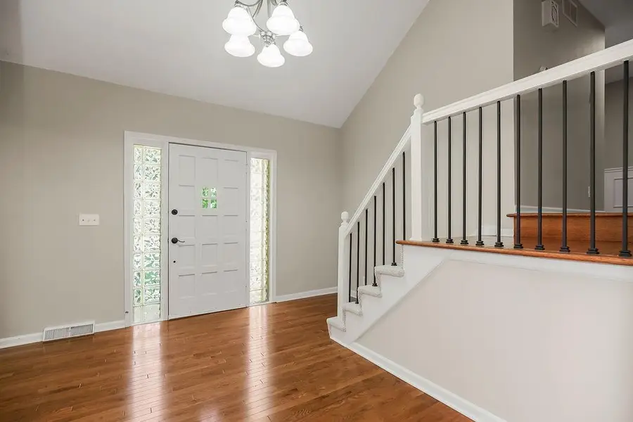 2016 E Sleepy Hollow Drive, Olathe, KS 66062 - #3