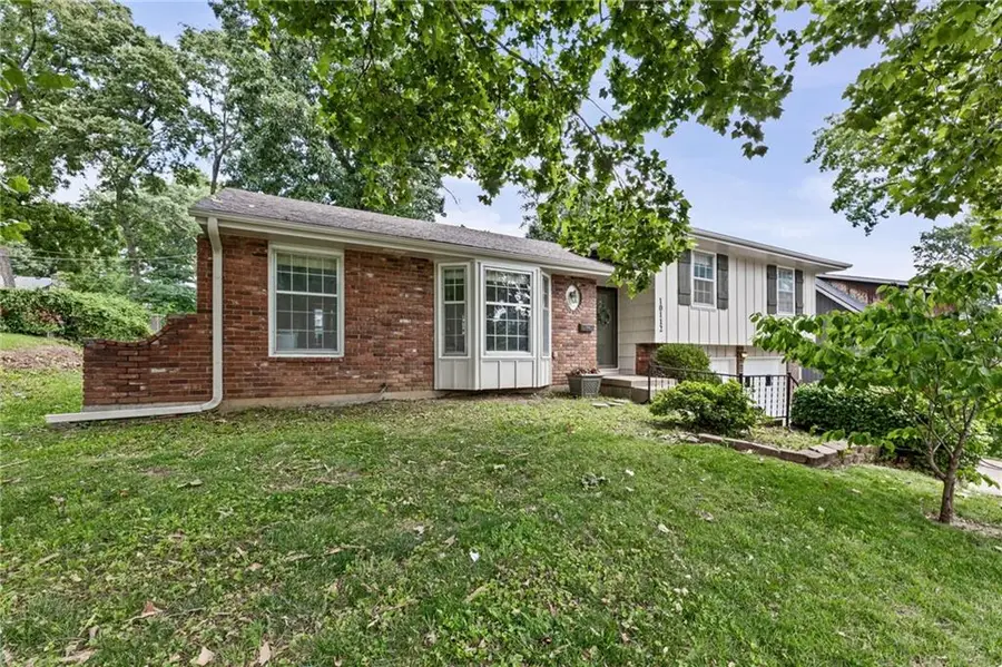 10112 W 65th Street, Shawnee, KS 66203 - #3