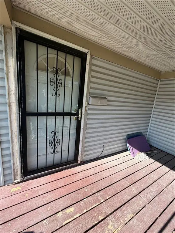 819 Monroe Avenue, Kansas City, MO 64124 - #3
