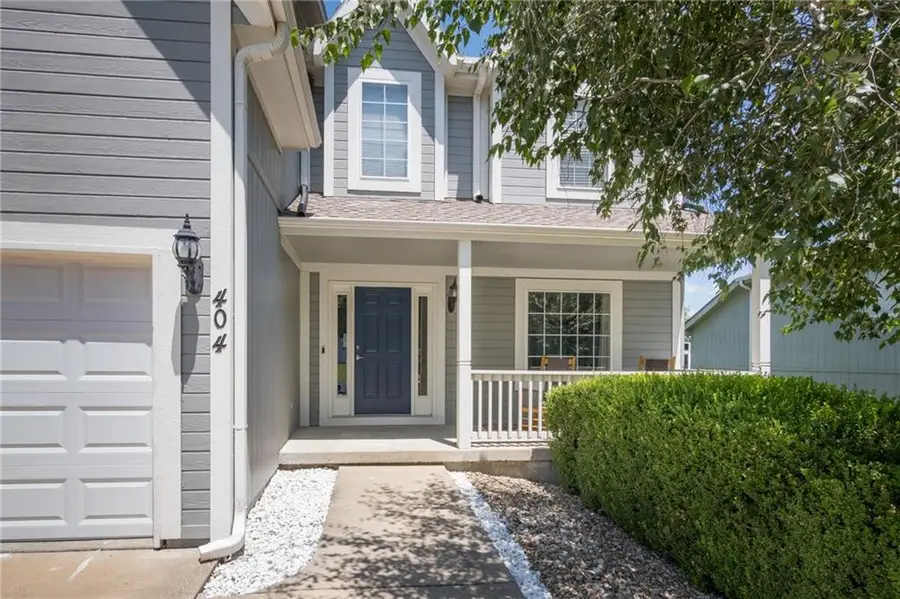 404 Donegal Drive, Smithville, MO 64089 - #2