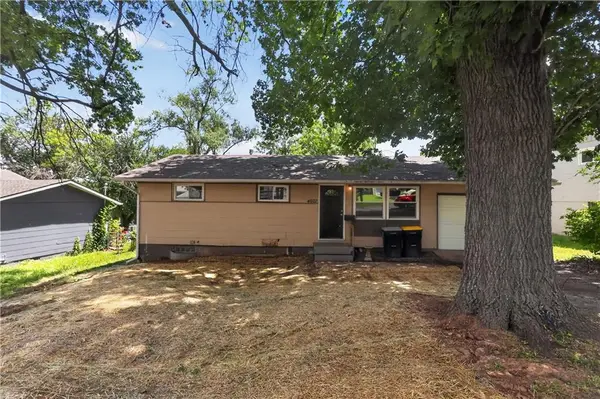4607 Mersington Avenue, Kansas City, MO 64130