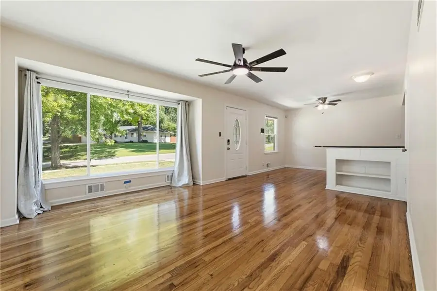 6301 E 101st Street, Kansas City, MO 64134 - #2