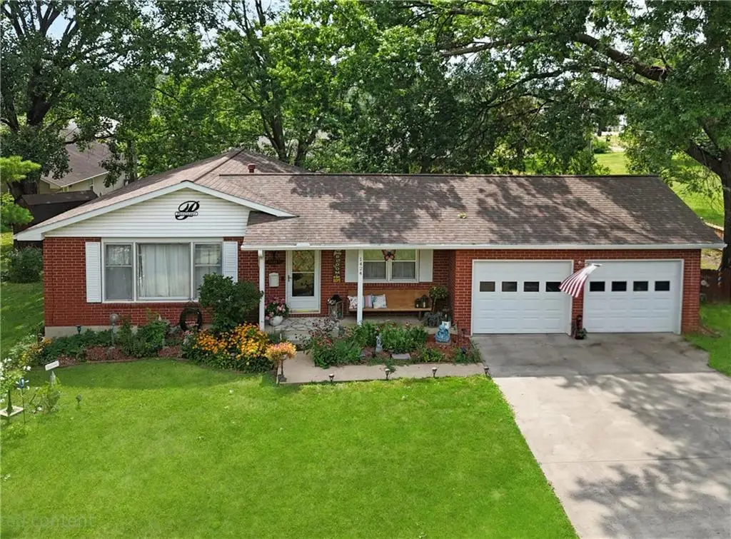 1424 Dowell Drive, Chillicothe, MO 64601 - #1