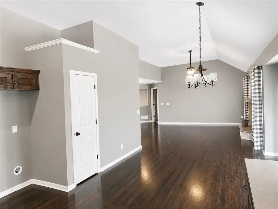 412 Duncan Drive, Liberty, MO 64068 - #2