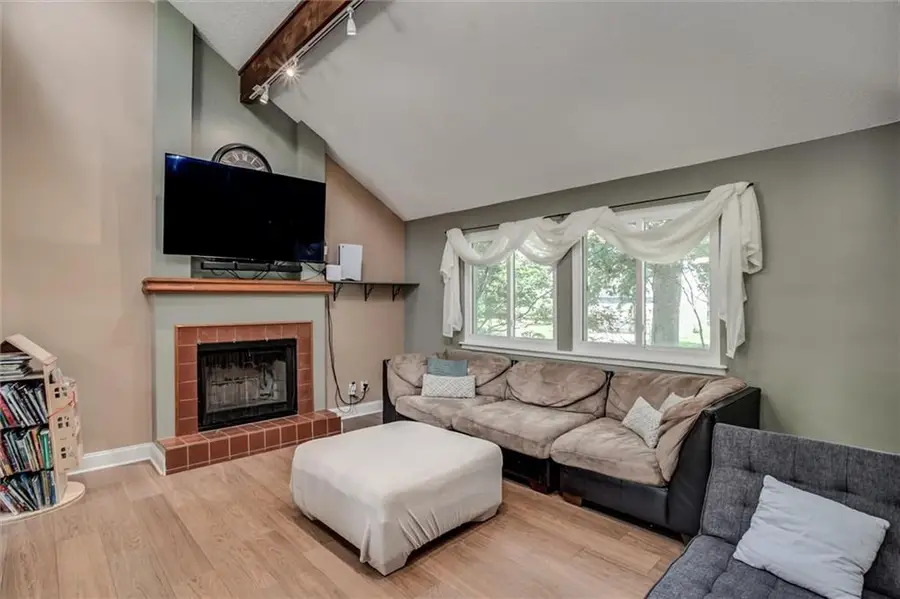 14508 W 92nd Street, Lenexa, KS 66215 - #3