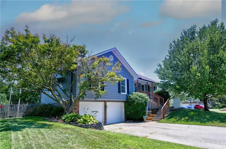1231 NE Deerbrook Circle, Lees Summit, MO 64086 - #2
