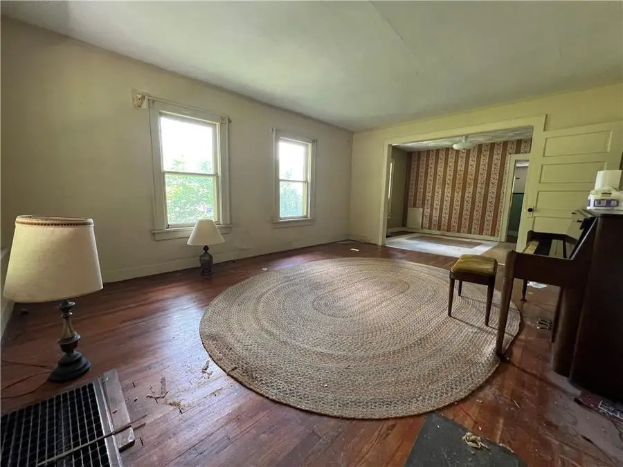 8603 Robinson Street, Overland Park, KS 66212 - #3