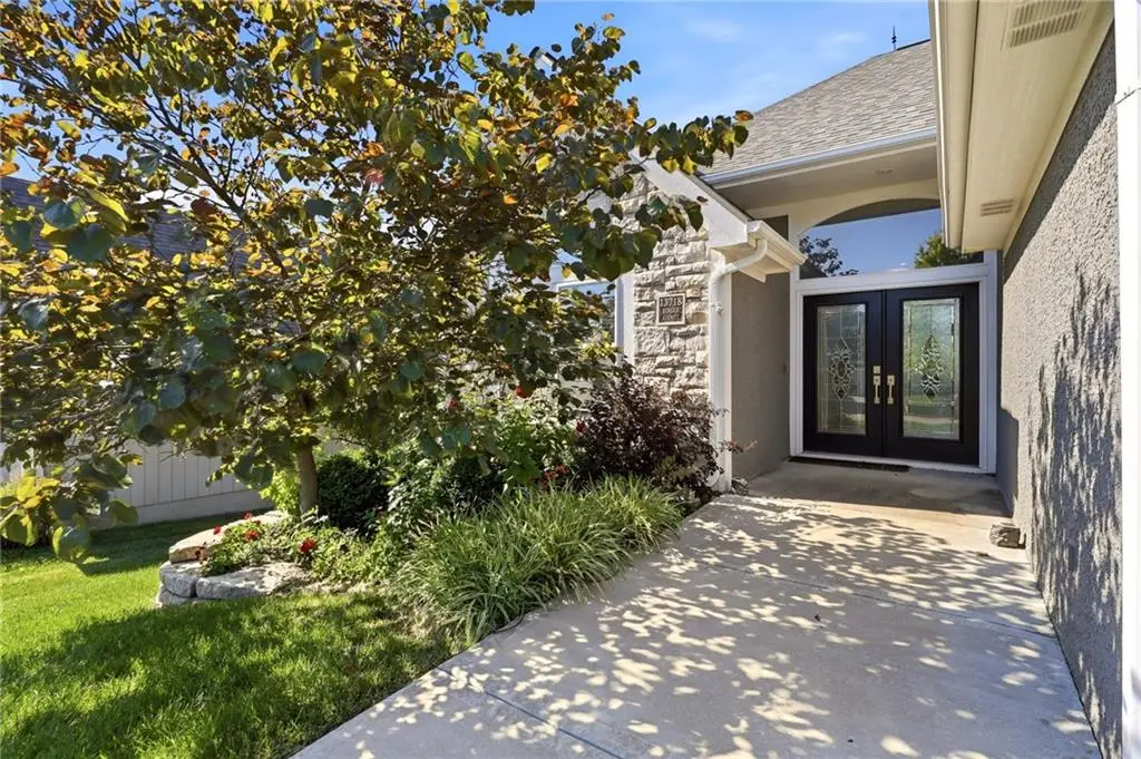13718 Berger Avenue, Bonner Springs, KS 66012 - #1