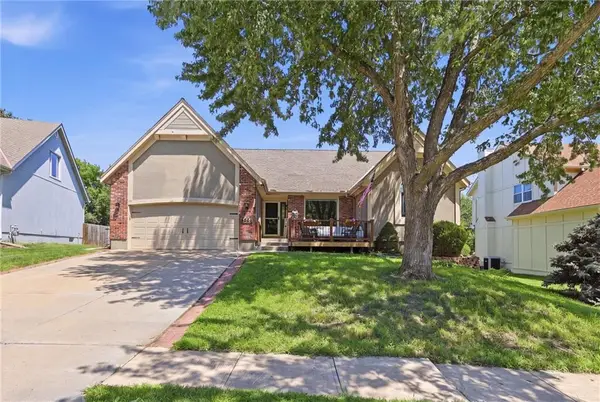 17554 W 112th Street, Olathe, KS 66061