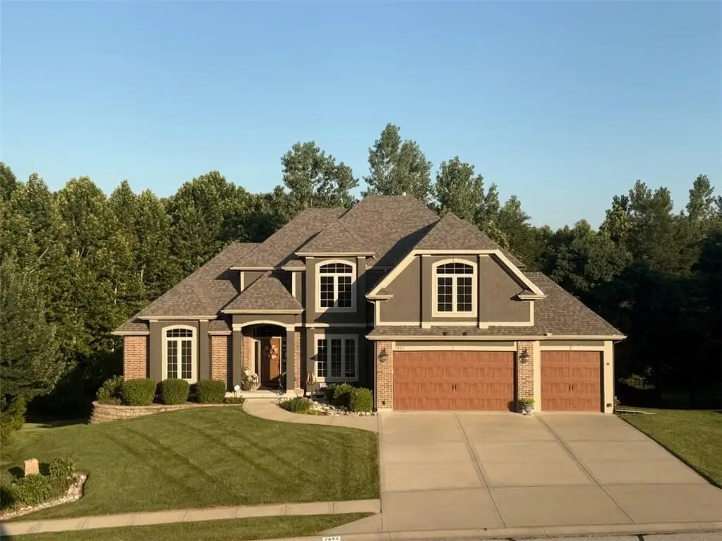 7825 N Kirkwood Avenue, Kansas City, MO 64151 - #1