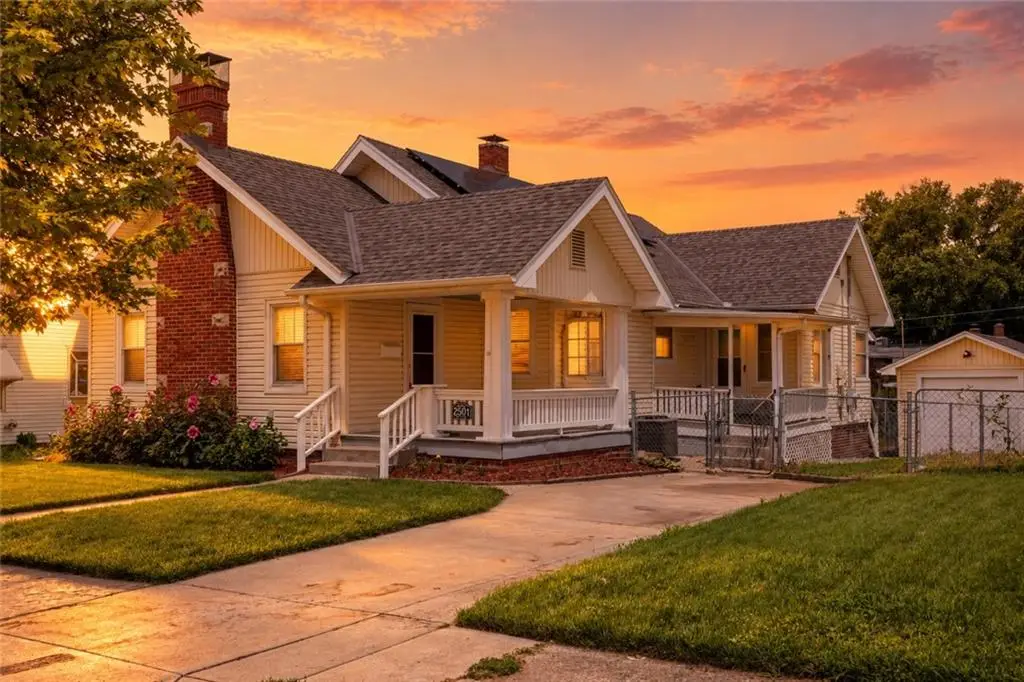 2501 Penn Street, Saint Joseph, MO 64507 - #1