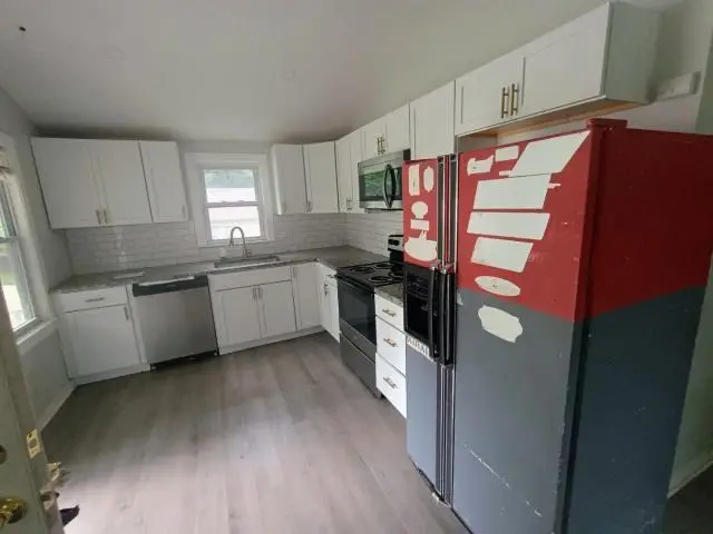 3615 Topping Avenue, Kansas City, MO 64129 - #2