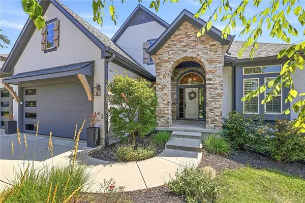 16601 Cody Street, Overland Park, KS 66221
