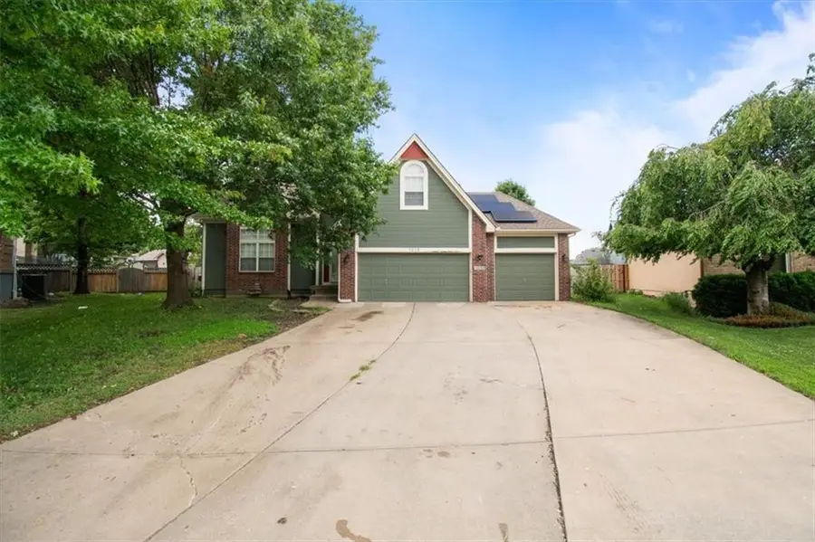 1205 SE 12th Circle, Lees Summit, MO 64081 - #2