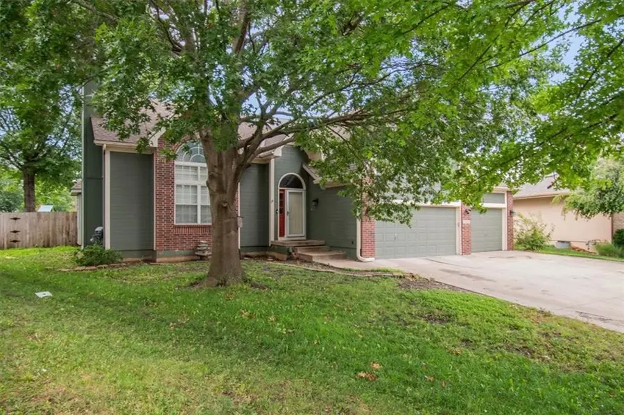 1205 SE 12th Circle, Lees Summit, MO 64081 - #3