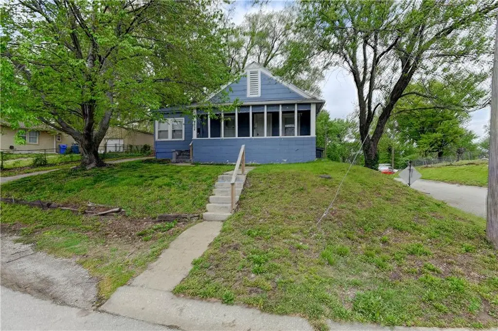 8626 Morrell Avenue, Independence, MO 64053 - #1