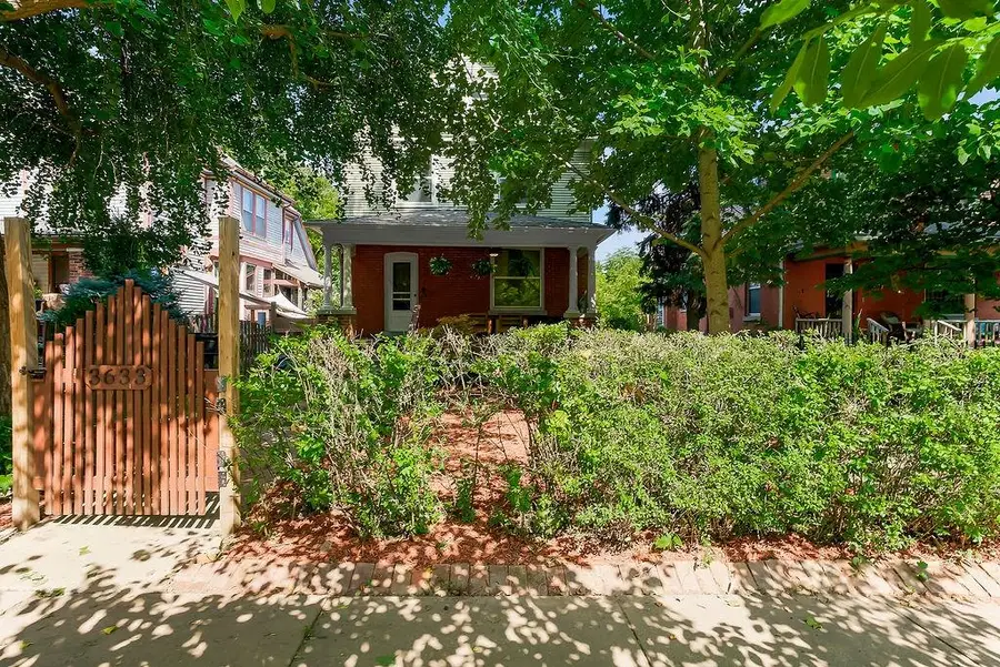 3633 Genessee Street, Kansas City, MO 64111 - #3