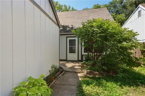 309 Northwood Lane, Lawrence, KS 66044