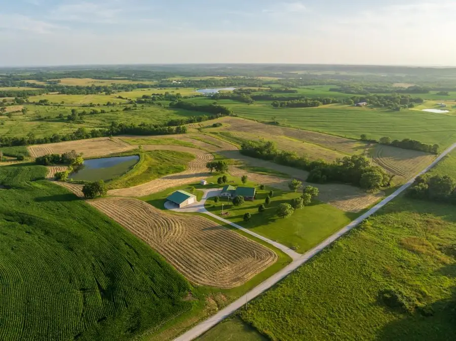 15807 Liv 312 Road, Chillicothe, MO 64601 - #3