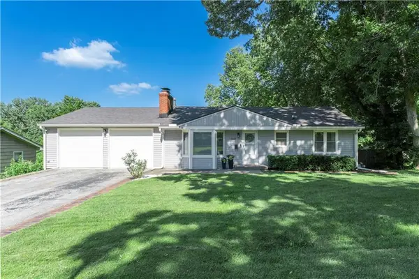 5649 Perry Lane, Merriam, KS 66203