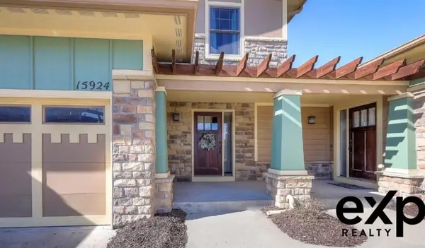 15924 Buena Vista Street, Overland Park, KS 66085