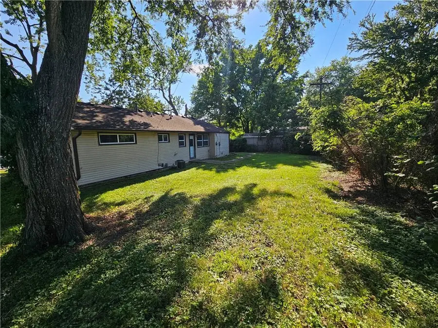 306 Pacific Drive, Belton, MO 64012 - #3