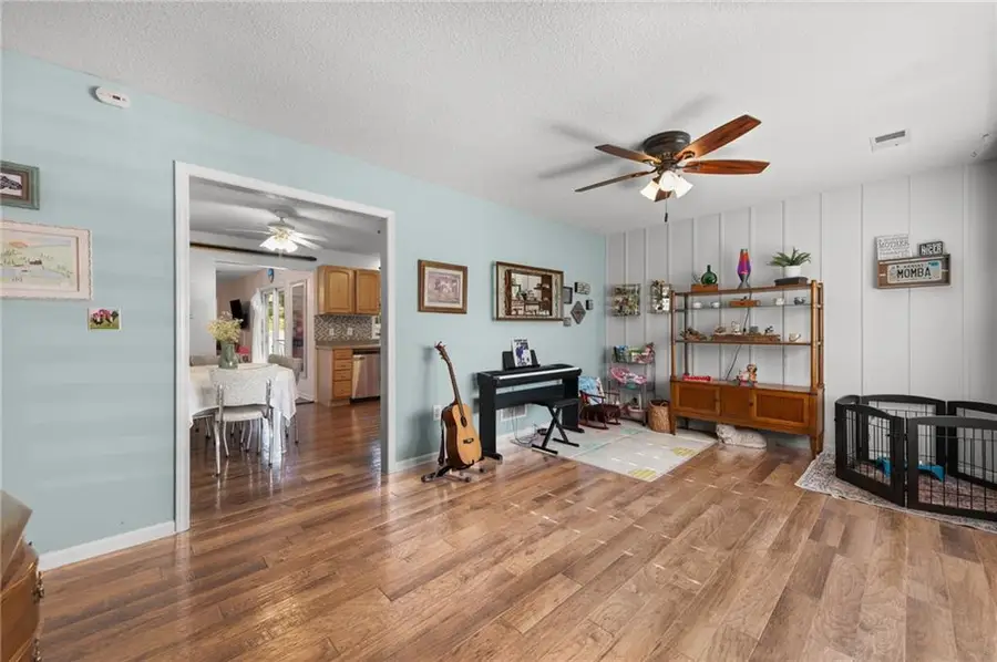 5520 Barton Lane, Shawnee, KS 66203 - #3