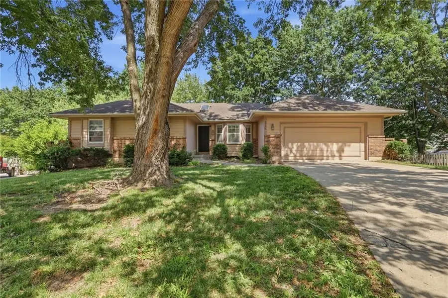 1736 SE Silkwood Court, Lees Summit, MO 64063 - #2
