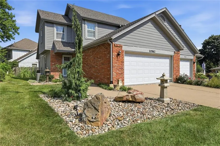 10562 Century Lane, Overland Park, KS 66215 - #2