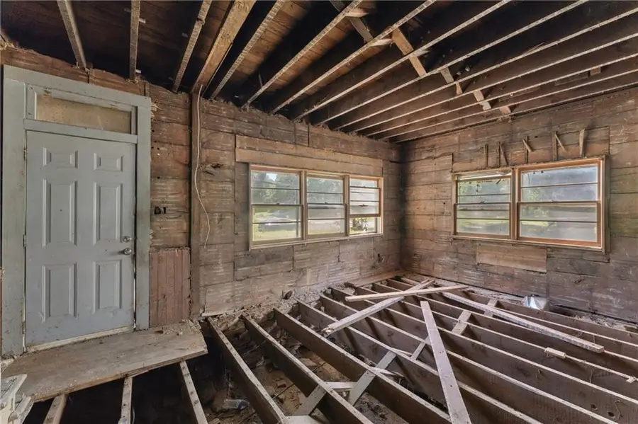 703 E 4th Street, Ottawa, KS 66067 - #3